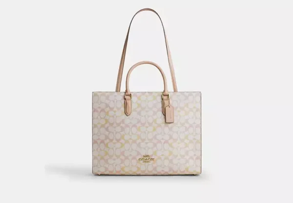 maggie tote bag in signature canvas